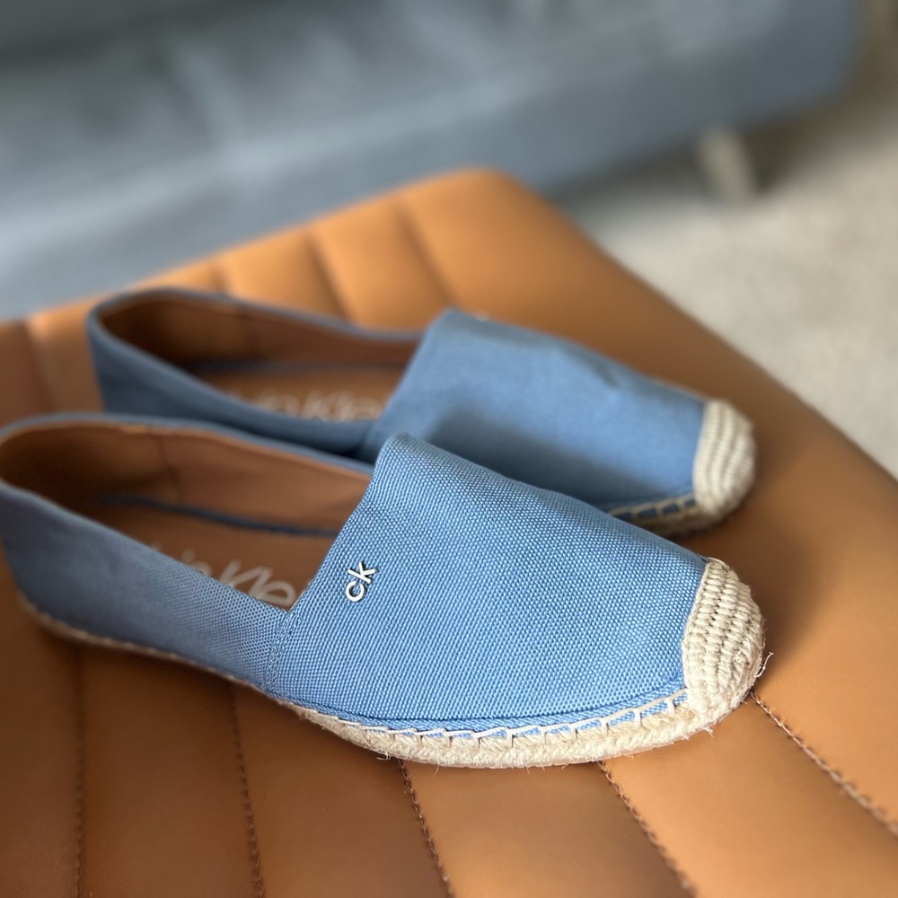 Calvin Klein Women’s padon casual Slip-on Espadrilles Flats
